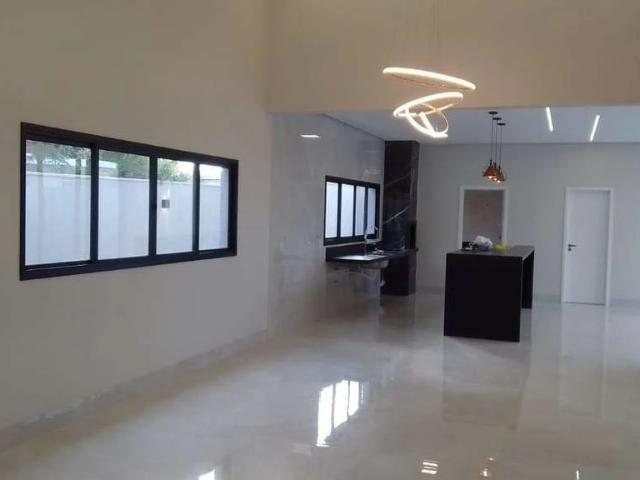 Casa / Sobrado para Venda em Anápolis/GO Anápolis City 3 Quartos