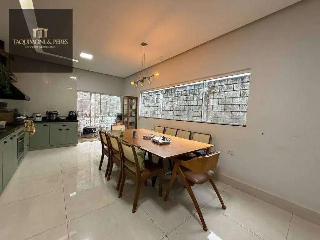 Casa / Sobrado para Venda em Anápolis/GO Condomínio Residencial Villa Lobos 3 Quartos