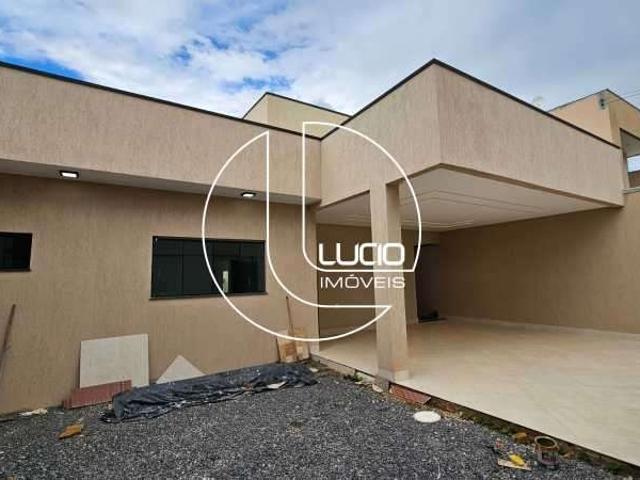 Casa / Sobrado para Venda em Anápolis/GO Jardim Ana Paula 3 Quartos