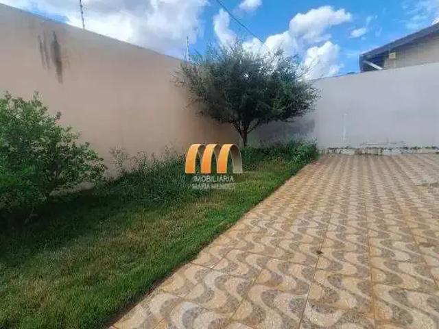 Casa / Sobrado para Venda em Anápolis/GO Jardim Europa I e II 3 Quartos