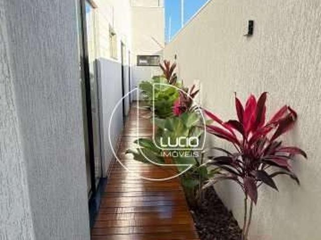 Casa / Sobrado para Venda em Anápolis/GO Jardim Itália 3 Quartos