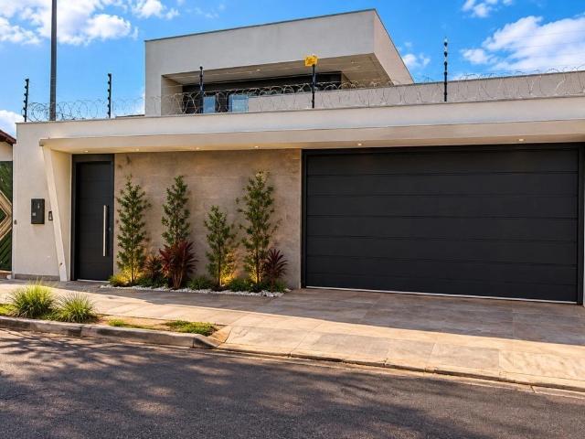 Casa / Sobrado para Venda em Anápolis/GO Parque Brasília