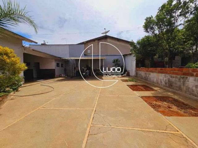 Casa / Sobrado para Venda em Anápolis/GO Parque dos Pirineus 3 Quartos