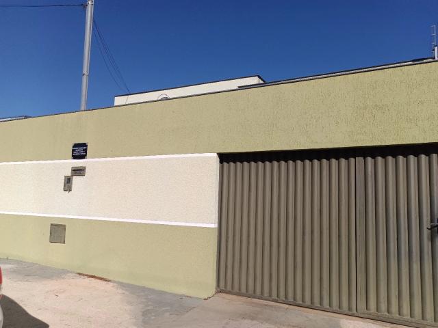 Casa / Sobrado para Venda em Anápolis/GO Residencial Itatiaia 3 Quartos
