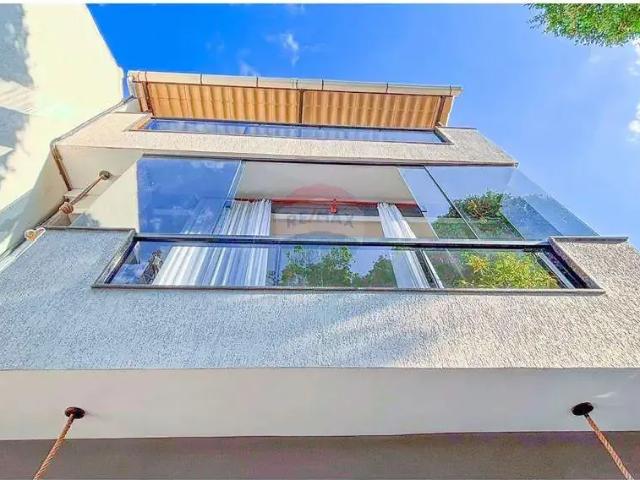 Casa / Sobrado para Venda em Anchieta/ES Iriri 4 Quartos