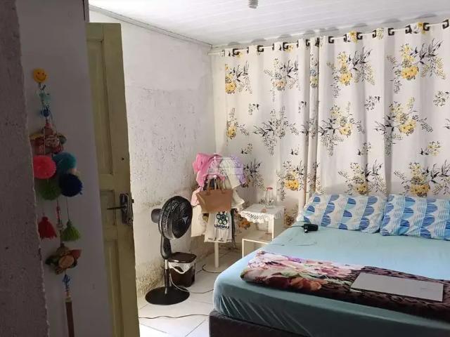 Casa / Sobrado para Venda em Antonina/PR Centro 2 Quartos