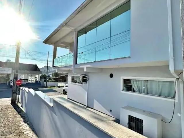 Casa / Sobrado para Venda em Antônio Carlos/SC Centro 3 Quartos