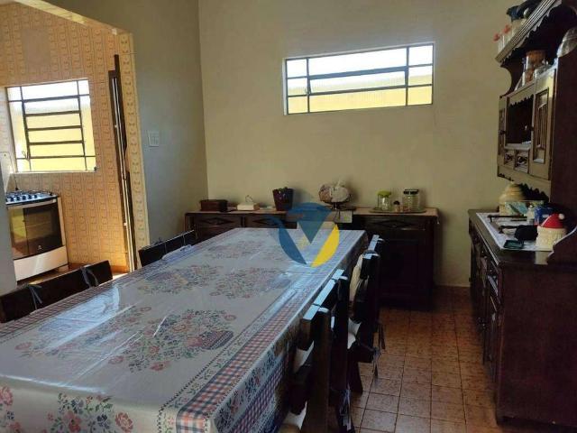 Casa / Sobrado para Venda em Assis/SP Centro 3 Quartos