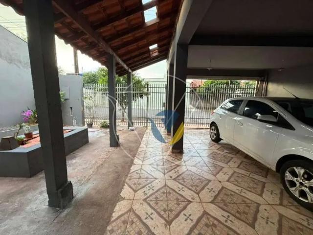 Casa / Sobrado para Venda em Assis/SP Conjunto Habitacional Nelson Marcondes 3 Quartos