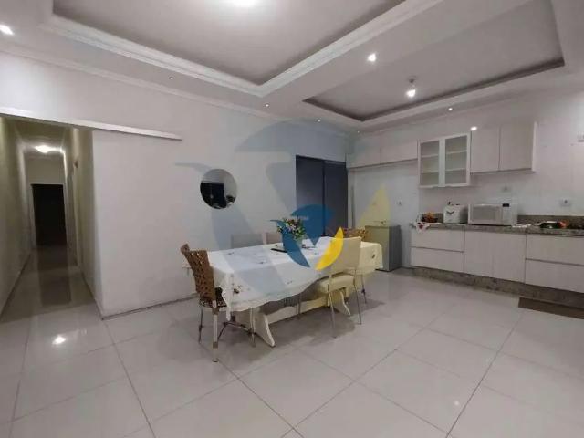 Casa / Sobrado para Venda em Assis/SP Jardim Monte Carlo 3 Quartos