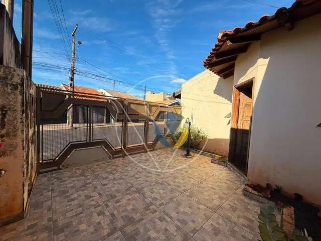 Casa / Sobrado para Venda em Assis/SP Jardim Paraná 3 Quartos