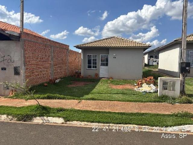 Casa / Sobrado para Venda em Assis/SP Residencial Bela Vista 2 Quartos
