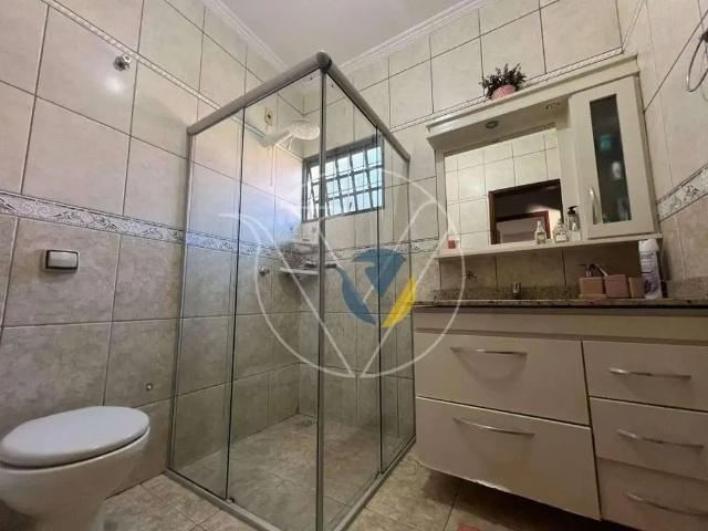Casa / Sobrado para Venda em Assis/SP Vila Tênis Clube 3 Quartos