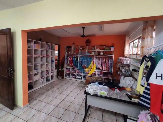 Casa / Sobrado para Venda em Assis/SP Vila Tênis Clube 4 Quartos