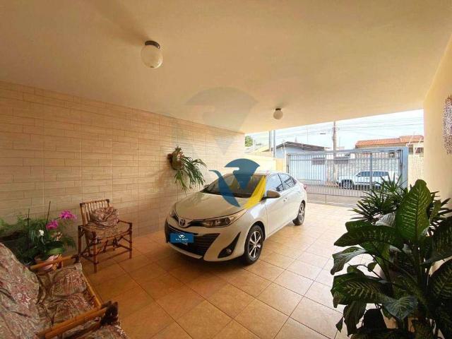 Casa / Sobrado para Venda em Assis/SP Vila Xavier 3 Quartos