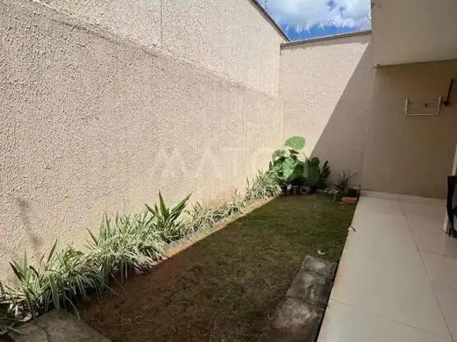 Casa / Sobrado para Venda em Aparecida de Goiânia/GO Cardoso Continuação 3 Quartos