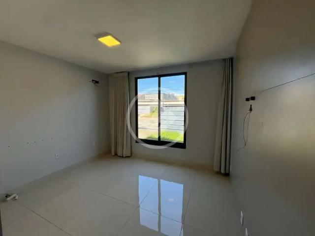 Casa / Sobrado para Venda em Aparecida de Goiânia/GO Cardoso Continuação 3 Quartos