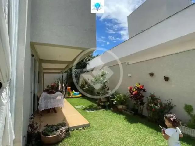 Casa / Sobrado para Venda em Aparecida de Goiânia/GO Conjunto Estrela do Sul 5 Quartos