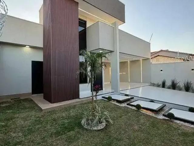 Casa / Sobrado para Venda em Aparecida de Goiânia/GO Ilda 3 Quartos