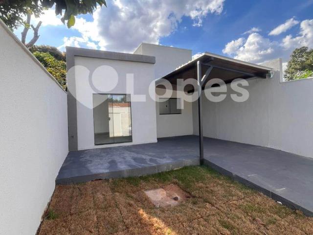 Casa / Sobrado para Venda em Aparecida de Goiânia/GO Jardim Buriti Sereno 2 Quartos