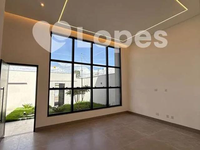 Casa / Sobrado para Venda em Aparecida de Goiânia/GO Jardim Monte Cristo 3 Quartos
