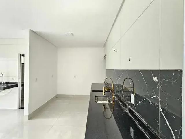 Casa / Sobrado para Venda em Aparecida de Goiânia/GO Parque Trindade III 3 Quartos