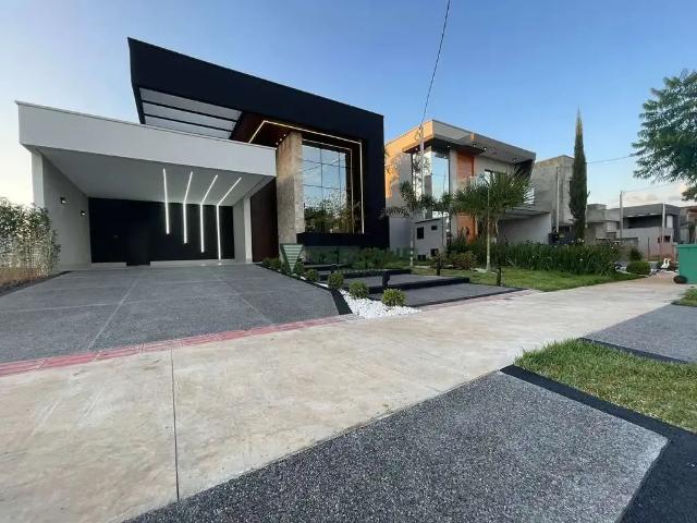 Casa / Sobrado para Venda em Aparecida de Goiânia/GO Parqville Pinheiros 3 Quartos