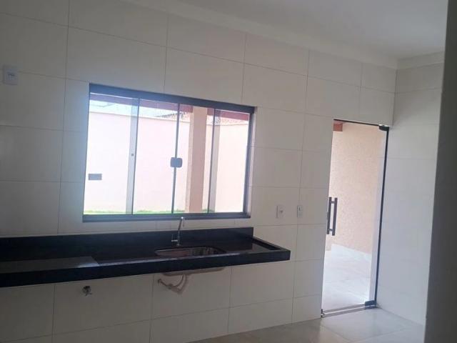 Casa / Sobrado para Venda em Aparecida de Goiânia/GO Rosa dos Ventos 2 Quartos