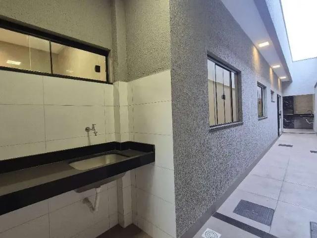 Casa / Sobrado para Venda em Aparecida de Goiânia/GO Vila Mariana 3 Quartos