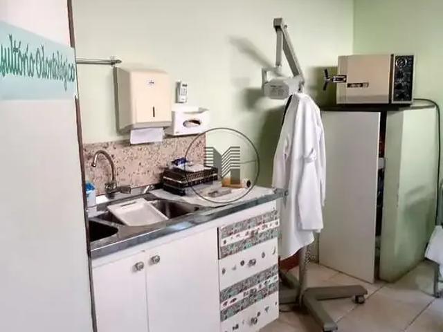 Casa / Sobrado para Venda em Aparecida/SP Centro 4 Quartos