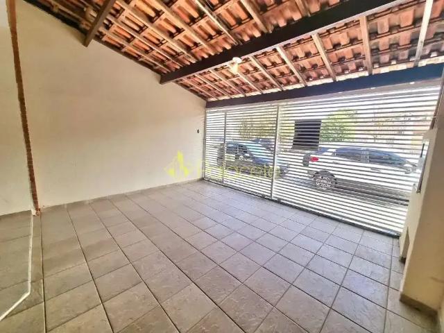 Casa / Sobrado para Venda em Aparecida/SP Parque Residencial Itaguassu 3 Quartos