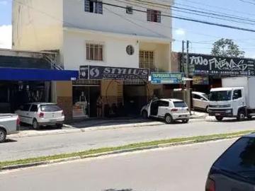 Casa / Sobrado para Venda em Aparecida/SP São Roque 6 Quartos