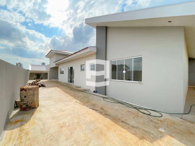 Casa / Sobrado para Venda em Apucarana/PR Vila Monte Castelo 6 Quartos