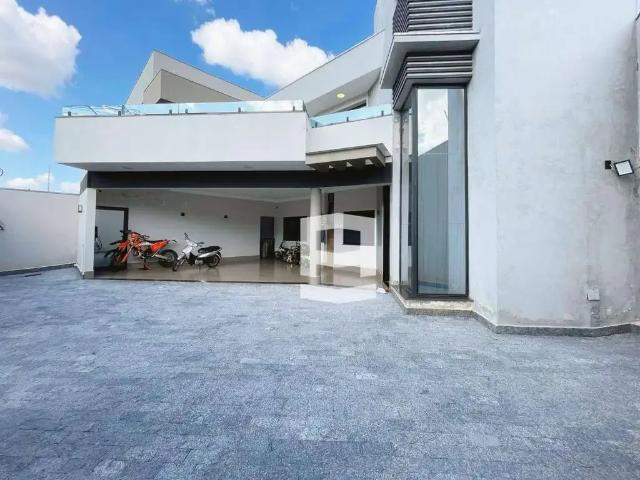 Casa / Sobrado para Venda em Apucarana/PR Vila São Carlos 3 Quartos