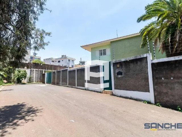 Casa / Sobrado para Venda em Apucarana/PR Vila Vera Cruz 5 Quartos