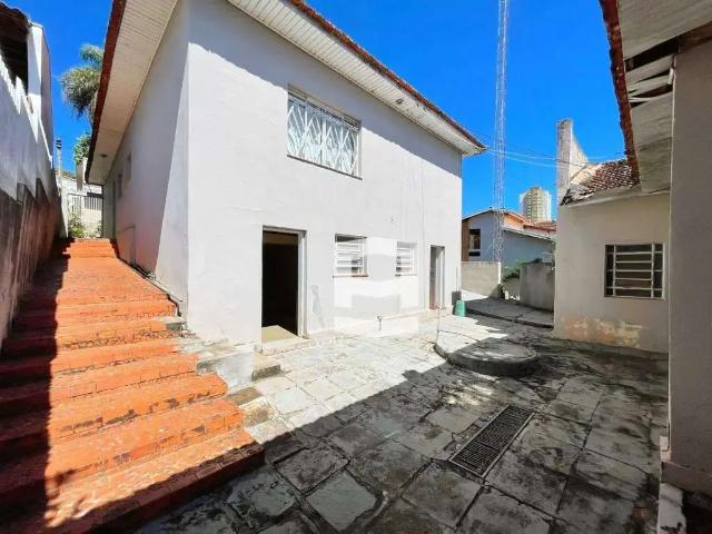 Casa / Sobrado para Venda em Apucarana/PR Centro 1 Quartos