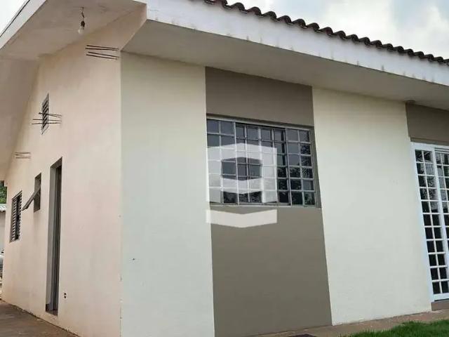 Casa / Sobrado para Venda em Apucarana/PR Jardim Iguatemi 5 Quartos