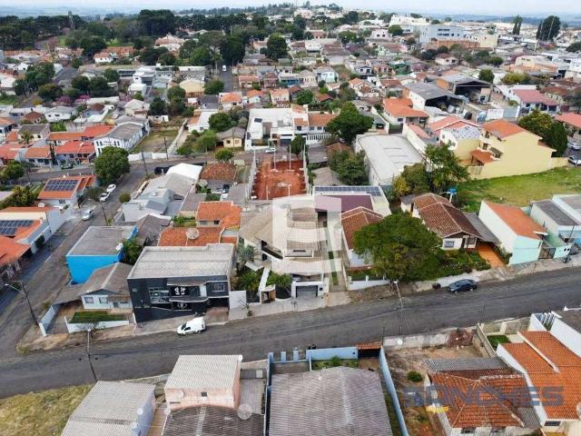 Casa / Sobrado para Venda em Apucarana/PR Jardim Presidente Kennedy 4 Quartos