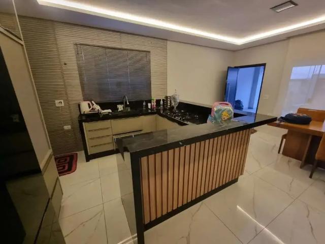 Casa / Sobrado para Venda em Apucarana/PR Jardim Residencial Garcia 3 Quartos
