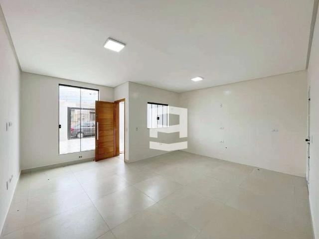 Casa / Sobrado para Venda em Apucarana/PR Residencial Interlagos 2 Quartos