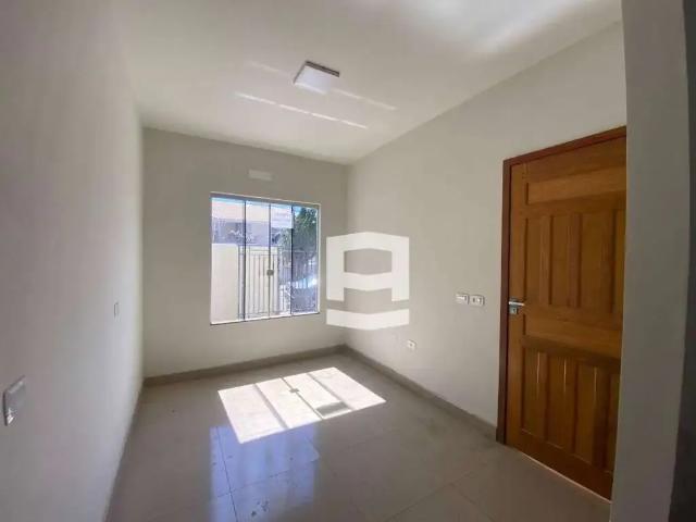 Casa / Sobrado para Venda em Apucarana/PR Residencial Interlagos 3 Quartos