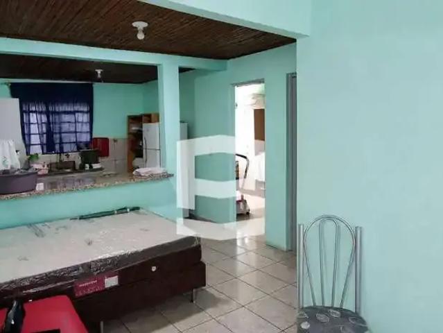 Casa / Sobrado para Venda em Apucarana/PR Residencial Parque da Raposa III 2 Quartos