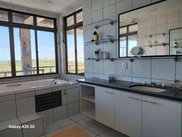Casa / Sobrado para Venda em Aquiraz/CE Camará 3 Quartos