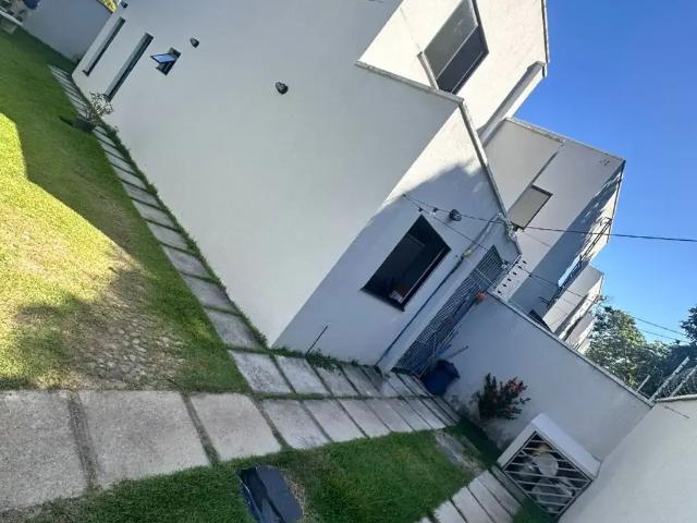 Casa / Sobrado para Venda em Aquiraz/CE Centro 2 Quartos