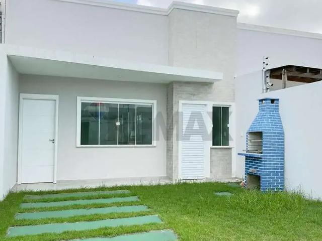 Casa / Sobrado para Venda em Aquiraz/CE Centro 3 Quartos