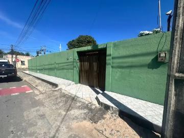 Casa / Sobrado para Venda em Aquiraz/CE Centro