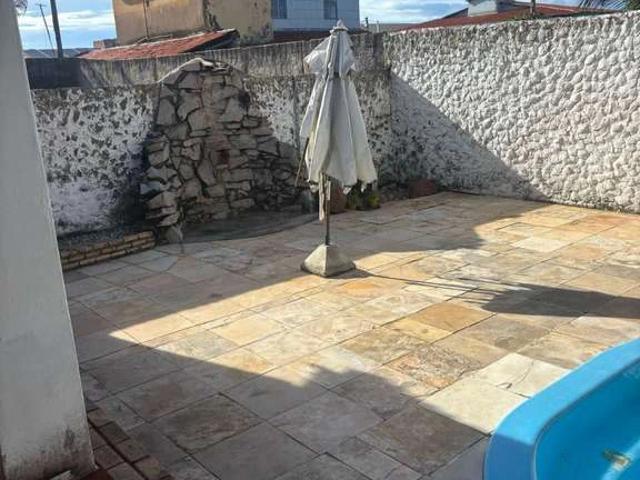 Casa / Sobrado para Venda em Aquiraz/CE Jacaúna 5 Quartos