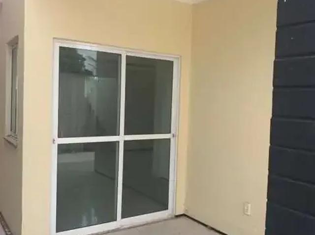 Casa / Sobrado para Venda em Aquiraz/CE Loteamento Novo Aquiraz 4 Quartos