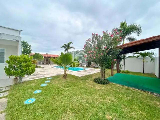 Casa / Sobrado para Venda em Aquiraz/CE Patacas 2 Quartos