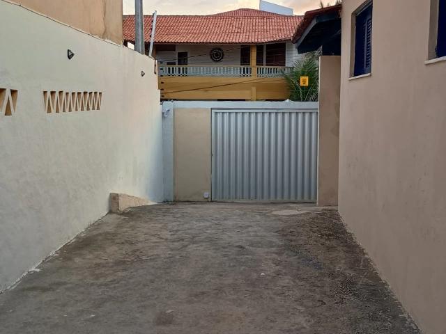Casa / Sobrado para Venda em Aquiraz/CE Praia do Presidio 4 Quartos